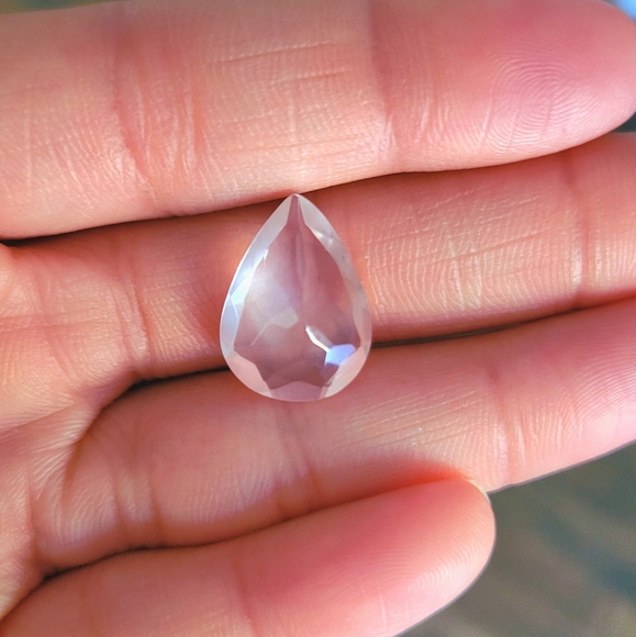 Rose Quartz Pear, 7 Carats ea. - Picture 5 of 9